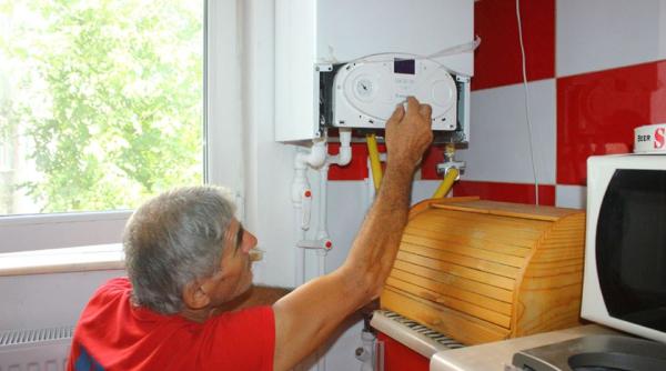 Tanczos Barna vrea interzicerea centralelor de apartament