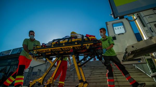 COVID-19. O nouă VARIANTĂ FOARTE ÎNGRIJORĂTOARE. Un număr NEOBIȘNUIT de MARE de MUTAȚII