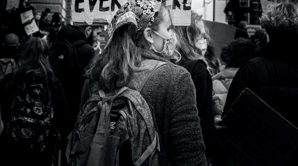 Ciocniri la Bruxelles în timpul unei manifestații împotriva COVID-19  VIDEO