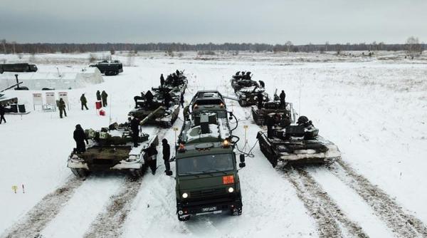 Rusia își extinde baza militară din Tadjikistan