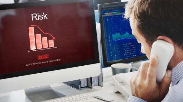 BNR a identificat PRINCIPALELE RISCURI pentru România. A făcut o listă