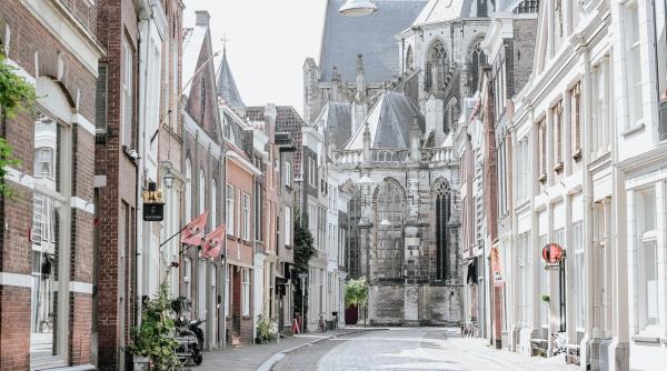 Olanda ar putea impune un nou LOCKDOWN