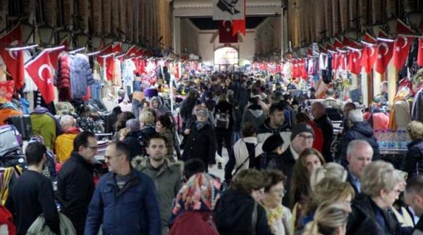 Hoarde de bulgari au năvălit la cumpărături în Turcia