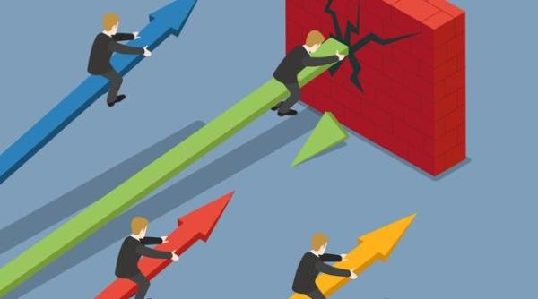 Criza mondială se amână! Experții JPMorgan: Prudența NU înseamnă PANICĂ