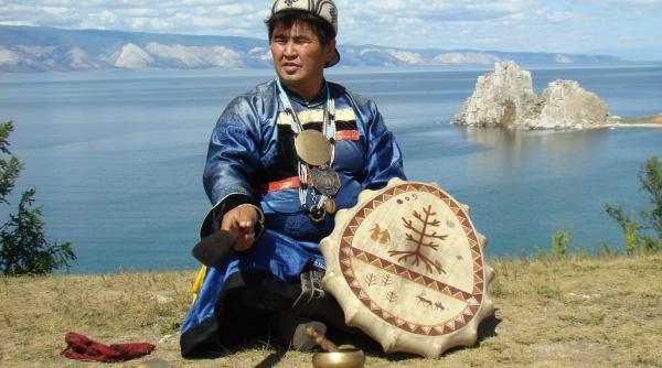 Șamanii din Peru, avertizează: În 2022, nu vom scăpa de criza economică