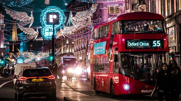 Marea Britanie relaxează regulile de intrare în ţară. Wizz Air anunţă preţuri de 8,99 lire