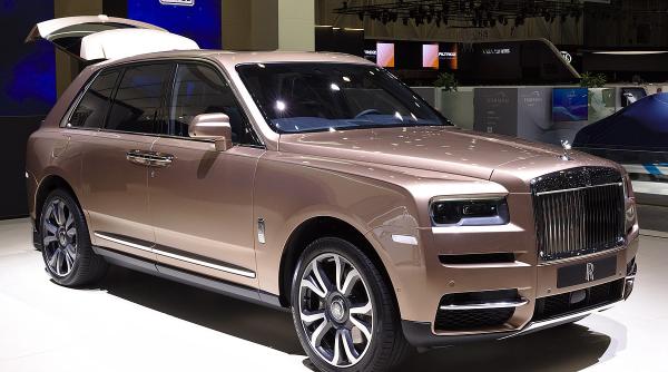 Cel mai bun an din istoria mărcii Rolls-Royce a fost 2021