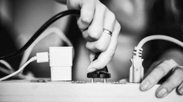 Curent electric. În Suedia, autoritățile sar în ajutorul populației. Cu mulți bani