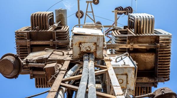 Electrica Furnizare şi Gaz Vest, amendate în scandalul facturilor la energie