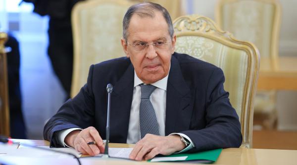 Scos din fire, Putin anunță, prin Lavrov, că Rusia ”nu va aştepta la nesfârşit”