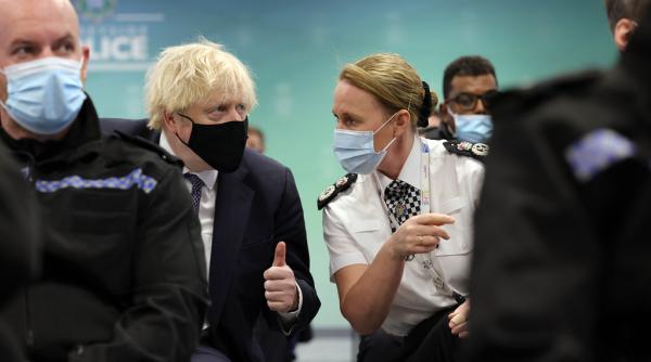 Scandal la Londra. PETRECĂREȚUL Boris Johnson, atacat din toate părțile