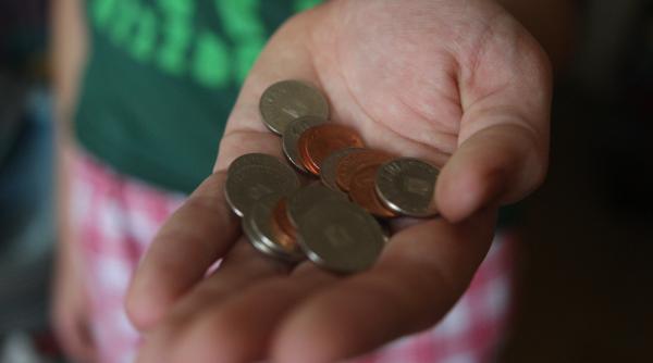 Supra-taxa plătită de BOGAȚII LUMII ar scoate din SĂRĂCIE peste 2 miliarde de oameni