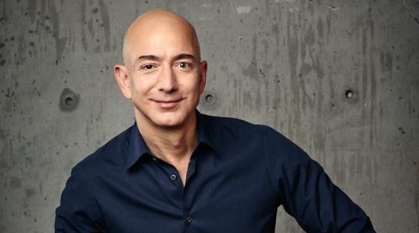 Jeff Bezos a dat peste cap viața acestui om! Habar nu știa ce face 