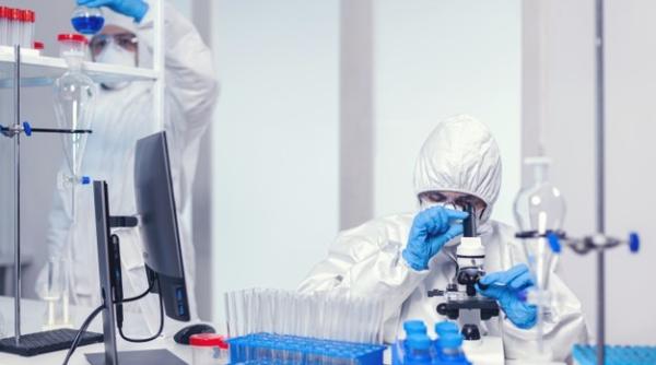 Japonezii au studiat OMICRONUL! Și au exclamat: Rezistă O ZI ÎNTREAGĂ