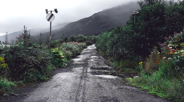 Cum creează autoritățile iluzia că se preocupă de siguranța șoselelor