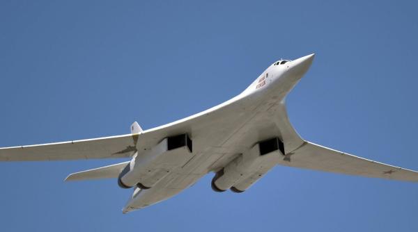 Rușii au dat ALARMA: Trei bombardiere strategice ridicate în AER