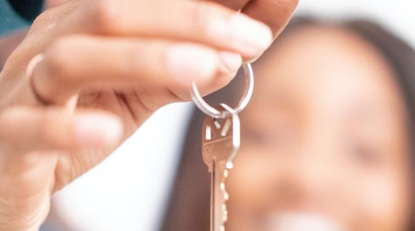 Apetitul românilor pentru achiziţia de locuinţe, scădere importantă în ianuarie 2022