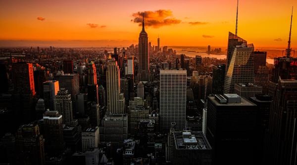 New York, lovit de prețurile uriașe la electricitate și gaze