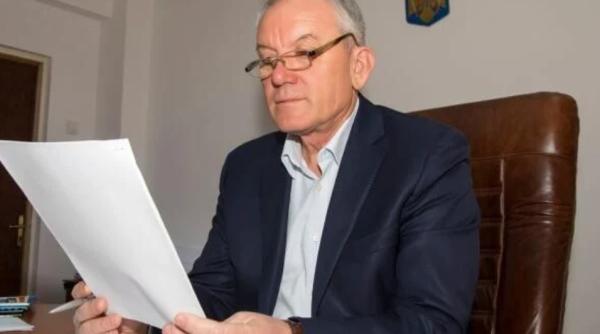 Buhaiul de baltă şi poponetele BLOCHEAZĂ investiţiile din Buzău. Primarul spune, însă, că animalele sunt de negăsit