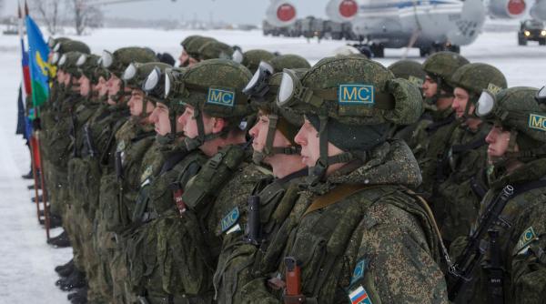 Mobilizare GENERALĂ. Republicile separatiste din Donbas, la ordinul Kremlinului. Biden: "Sunt convins că Putin a luat decizia”