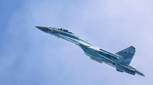 Oficial ucrainean: Centrala nucleară de la Cernobîl, capturată de ruşi