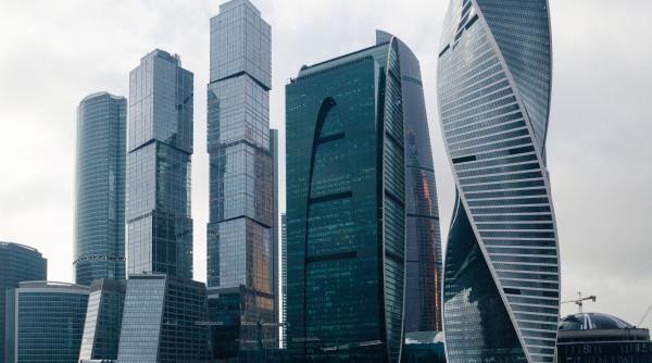 Sberbank, cel mai mare creditor din Rusia, IESE din Europa