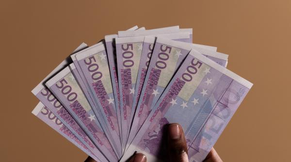 Un român a dat lovitura! S-a câştigat cel mai mare premiu din istoria jocului Joker!