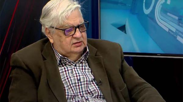 Mircea Coșea: Economia Rusiei funcționează pe modelul motorului cu ardere internă. Bagi benzină, merge, nu bagi benzină, nu merge