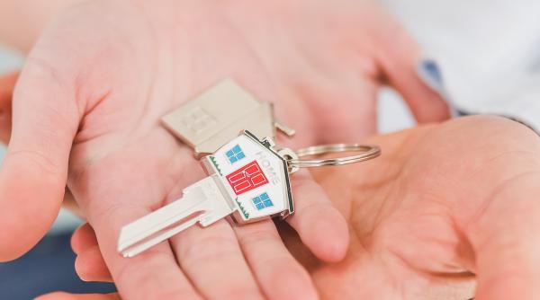 Scumpiri dar şi oportunităţi NEAŞTEPTATE pe piaţa imobiliară, ca urmare a războiului din Ucraina