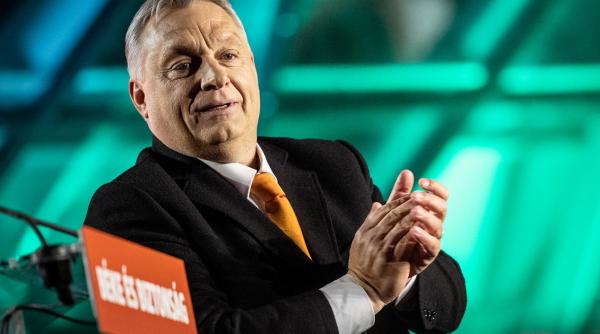 Viktor Orban a sunat la Moscova. A vorbit cu Putin și i-a lansat o invitație