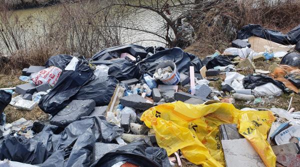 Deșeuri. România, în pragul colapsului. Berceanu: ”Avem de ales între două mafii”