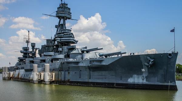 Explozii puternice la Kiev după scufundarea crucișătorului Moskva