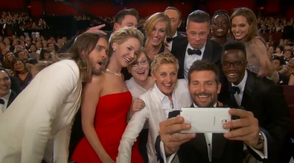 Cât a valorat celebrul selfie realizat de Ellen DeGeneres la Gala Oscar 2014