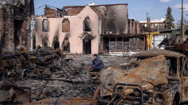 Armata rusă încearcă să ia cu asalt uzina Azovstal, ultima redută din Mariupol