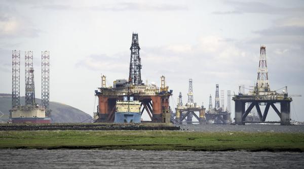 Legea offshore, mai aproape de adoptare. Raport favorabil în comisiile din Camera Deputaților