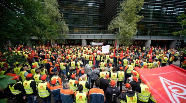 În Germania, sindicatul IG Metall reclamă o creștere cu 8,2% a salariilor în siderurgie