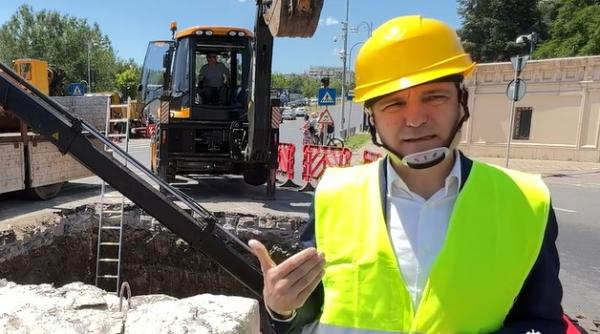 Nicuşor Dan şi-a pus casca şi a ieşit pe teren să explice unde şi la ce se lucrează