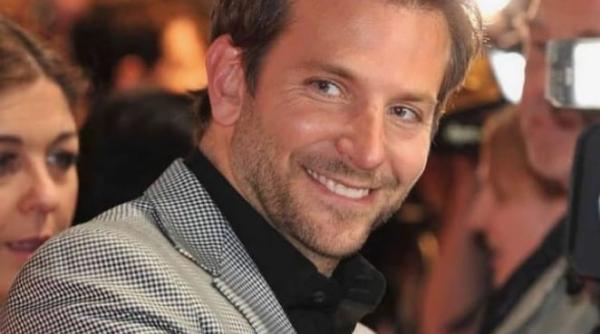 Bradley Cooper i-a bătut pe toți la bani. Cât a câștigat actorul american