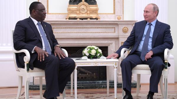 Preşedintele Uniunii Africane îi atrage atenția lui Putin: ”Sancțiunile au dus la ce este mai grav!”