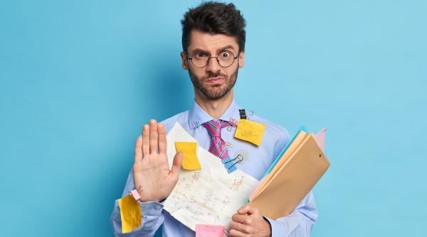 Românii nu vor să audă anul acesta de credite. Sondajul momentului cu rezultat covârşitor