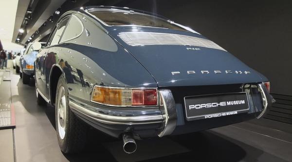 Răsfăț oferit de Porsche: Pentru o sumă oarecare, schimbi mașina când ai chef