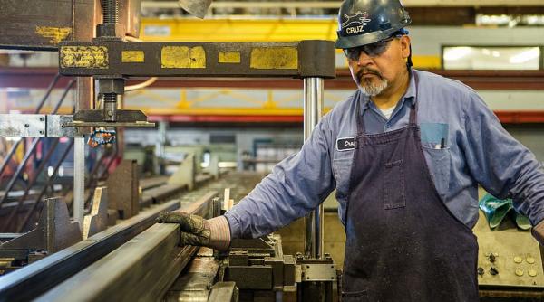 Economia Germaniei, cu piciorul pe frână. IG Metall cere salarii mai mari cu 7%