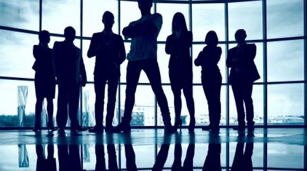 Analiză: România se îndreaptă spre stagflație, potrivit estimărilor mediului de afaceri