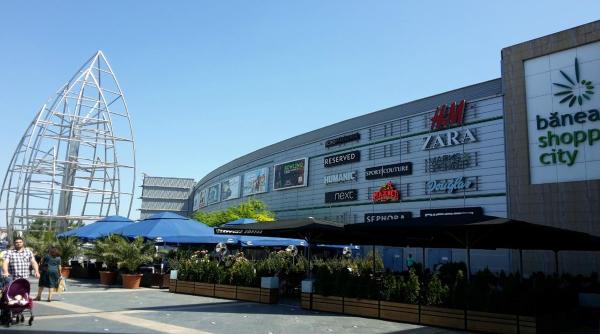 Ameninţare cu BOMBĂ la Băneasa Shopping City