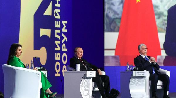 Discordie între Putin și un vechi aliat. Amenințare voalată la adresa Kazahstanului