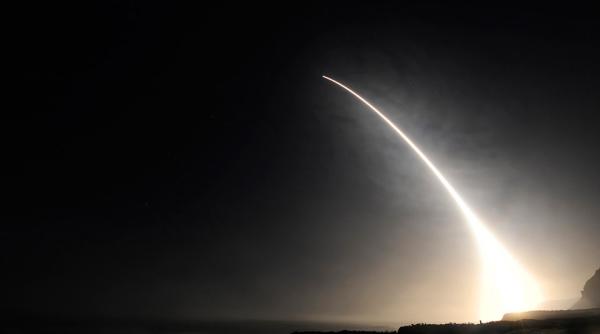 China a testat o armă nouă, la două zile după ce a lansat alt portavion