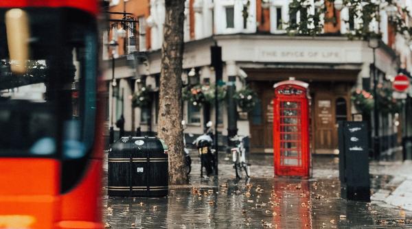 Marea Britanie: Inflația a atins un nivel nemaivăzut în ultimii 40 de ani 