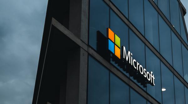 Microsoft, avertisment cu privire la hackerii ruşi: Ţările care sprijină Ucraina, luate la ţintă