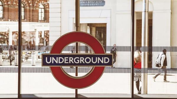 Greva URIAȘĂ din Marea Britanie determină autoritățile să modifice legislația