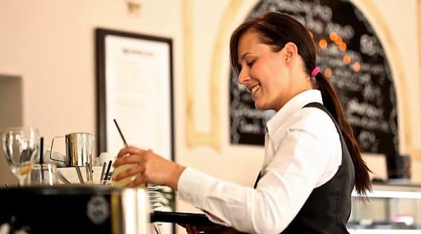 TVA-ul în industria ospitalității ar putea crește de la 5% la 9%. Clienții restaurantelor ar putea suporta scumpirile